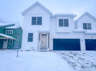 437 Old Farm Rd, South Burlington, VT 05403