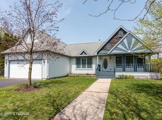 11470 Sparrow Dr, Woodstock, IL 60098