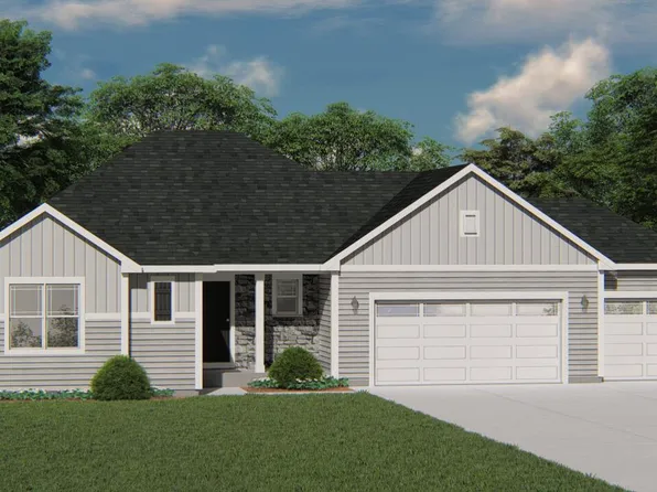 W190N15734 Maple Fields CIRCLE, Jackson, WI 53037