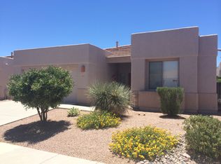7452 E Placita Luz De La Luna, Tucson, AZ 85715
