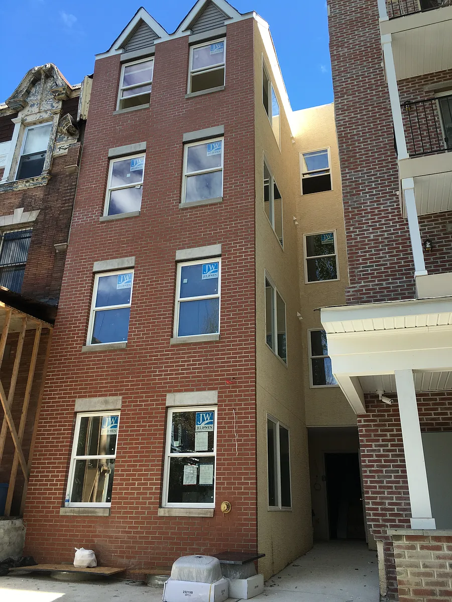 Building Photo - 243 S 45th St #1