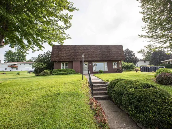 1594 Frederick Street, Hazel Green, WI 53811