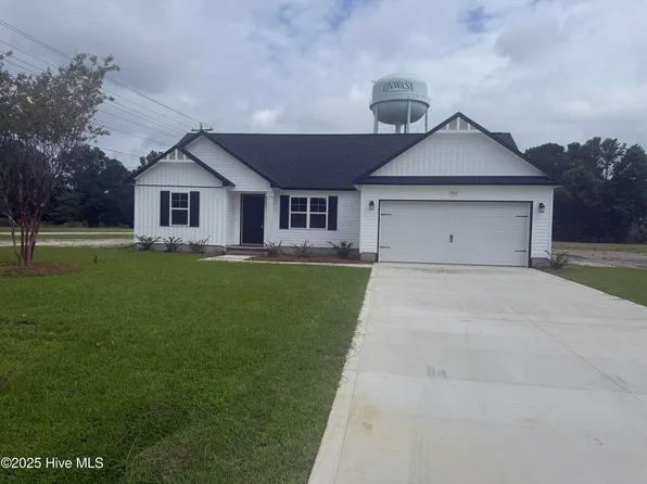 501 Orchard Creek Drive, Richlands, NC 28574