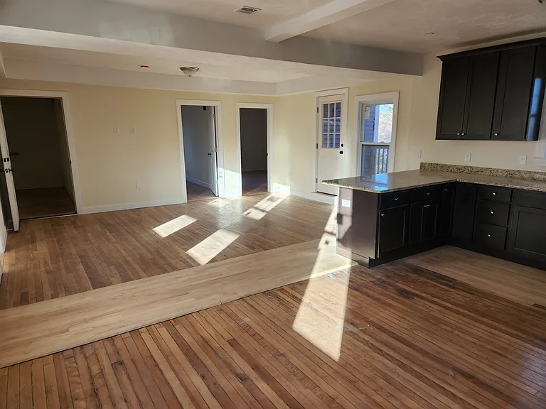 21 Pacific St #2 — Photo 2