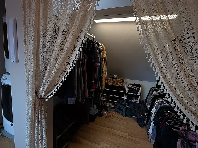 1715 N Honore St #3 — Photo 19