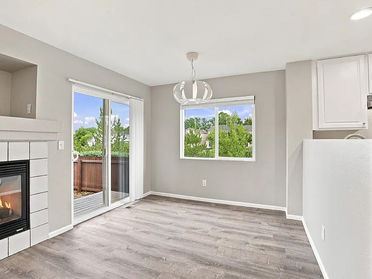 4028 Three Bridges Ct — Photo 10