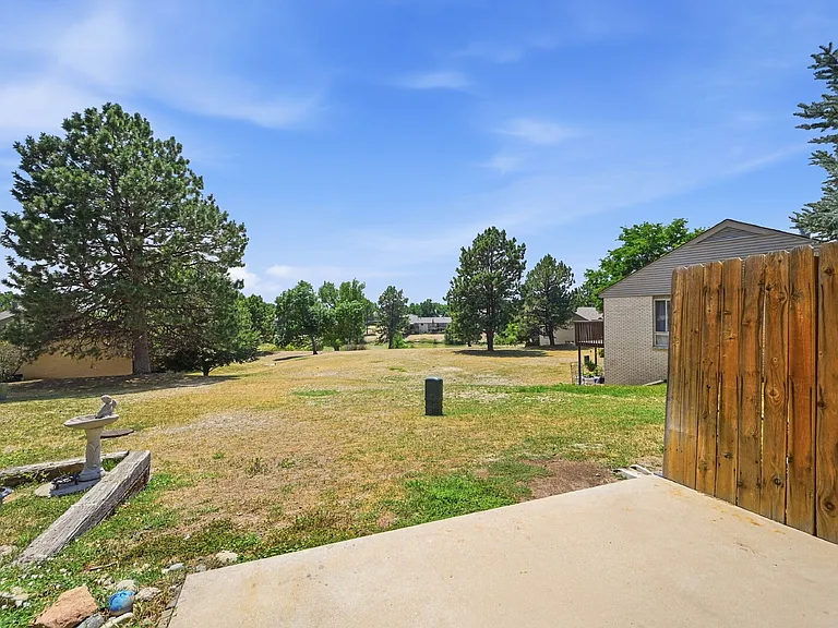 4346 W Pondview Dr — Photo 24