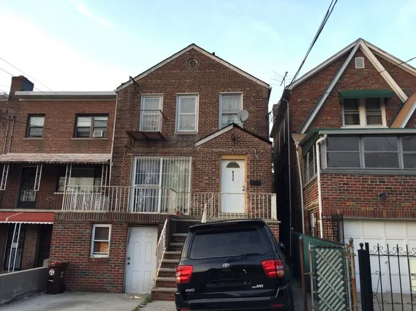 913 E 222nd St, Bronx, NY 10469