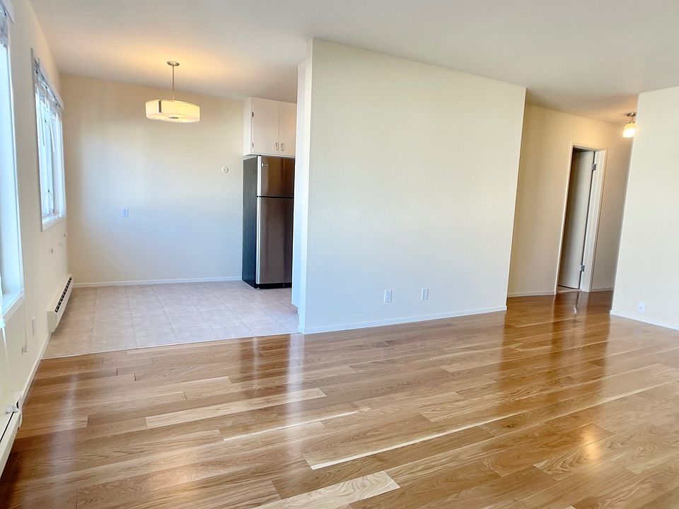 1st image of 2301 Larkin St APT 207