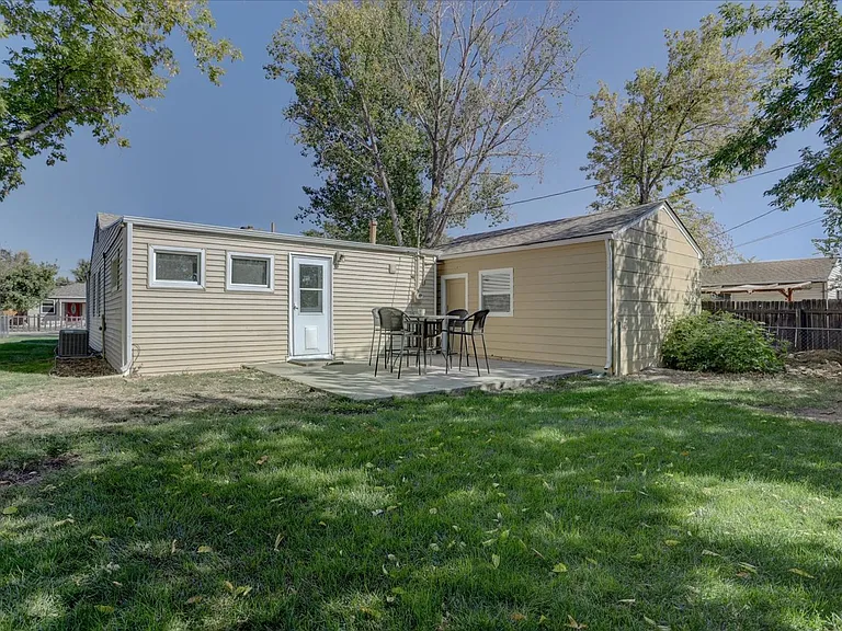6940 W 55th Pl — Photo 24