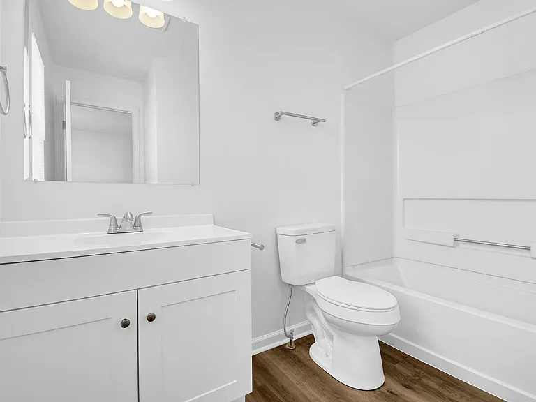 Cherry Bottom Townhomes — Photo 5