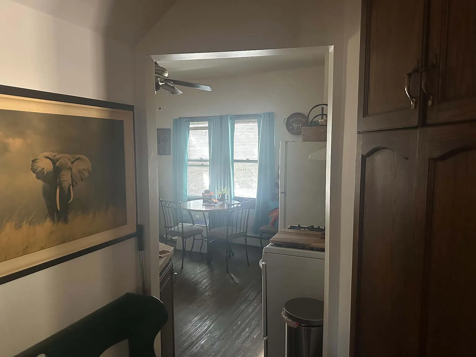 2 bed, 900 sqft, $1,100 — Photo 2