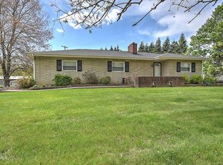 19032 Woodland Hills Rd, Abingdon, VA 24210