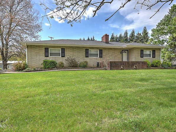 19032 Woodland Hills Rd, Abingdon, VA 24210