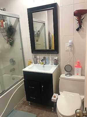 5th image of 1031 51st Ave #2