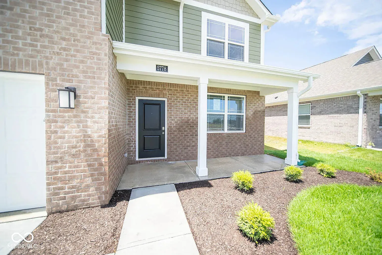 5 bed, 2600 sqft, $2,460 — Photo 4