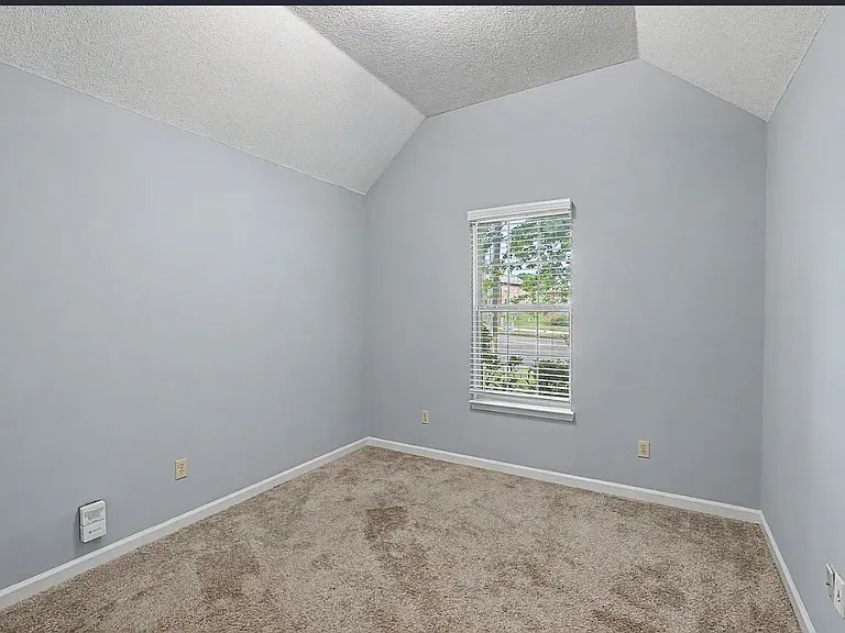 3145 Magnolia Dr — Photo 8