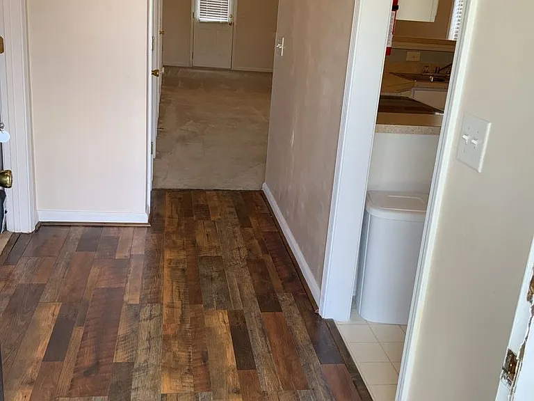 127 Linville Ct — Photo 4