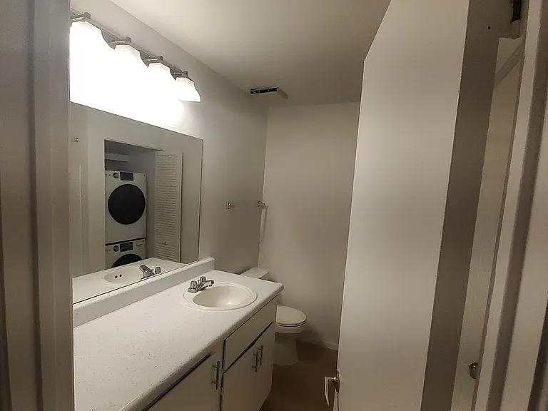 Sand Pebble Community *Renovated Units — Photo 59