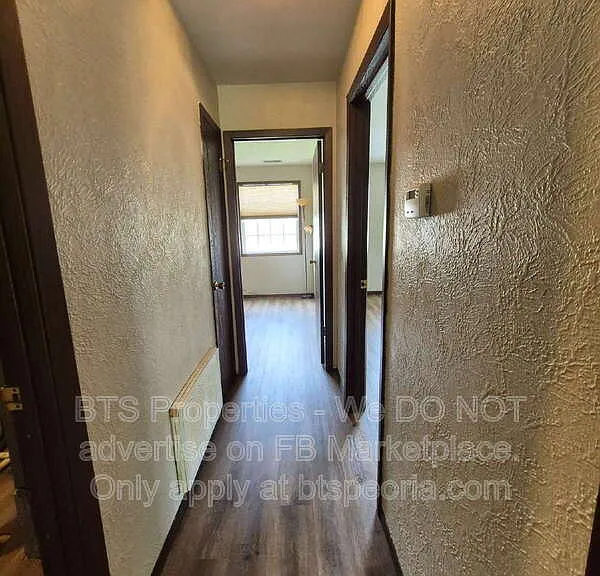 412 N Highland St #4 — Photo 1