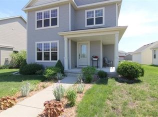 3813 Stonebridge Dr, Madison, WI 53719