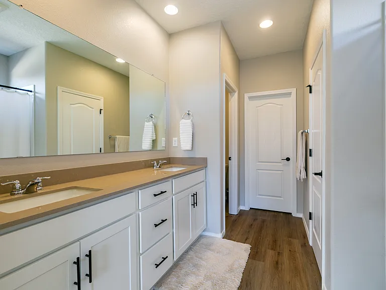 6057 Nauman Dr SE — Photo 28