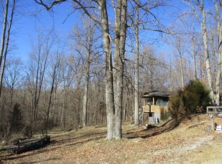 7071 N Fire Station Rd, Bloomfield, IN 47424