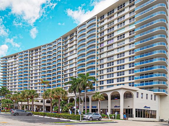 3rd image of 3800 S Ocean Dr APT 406