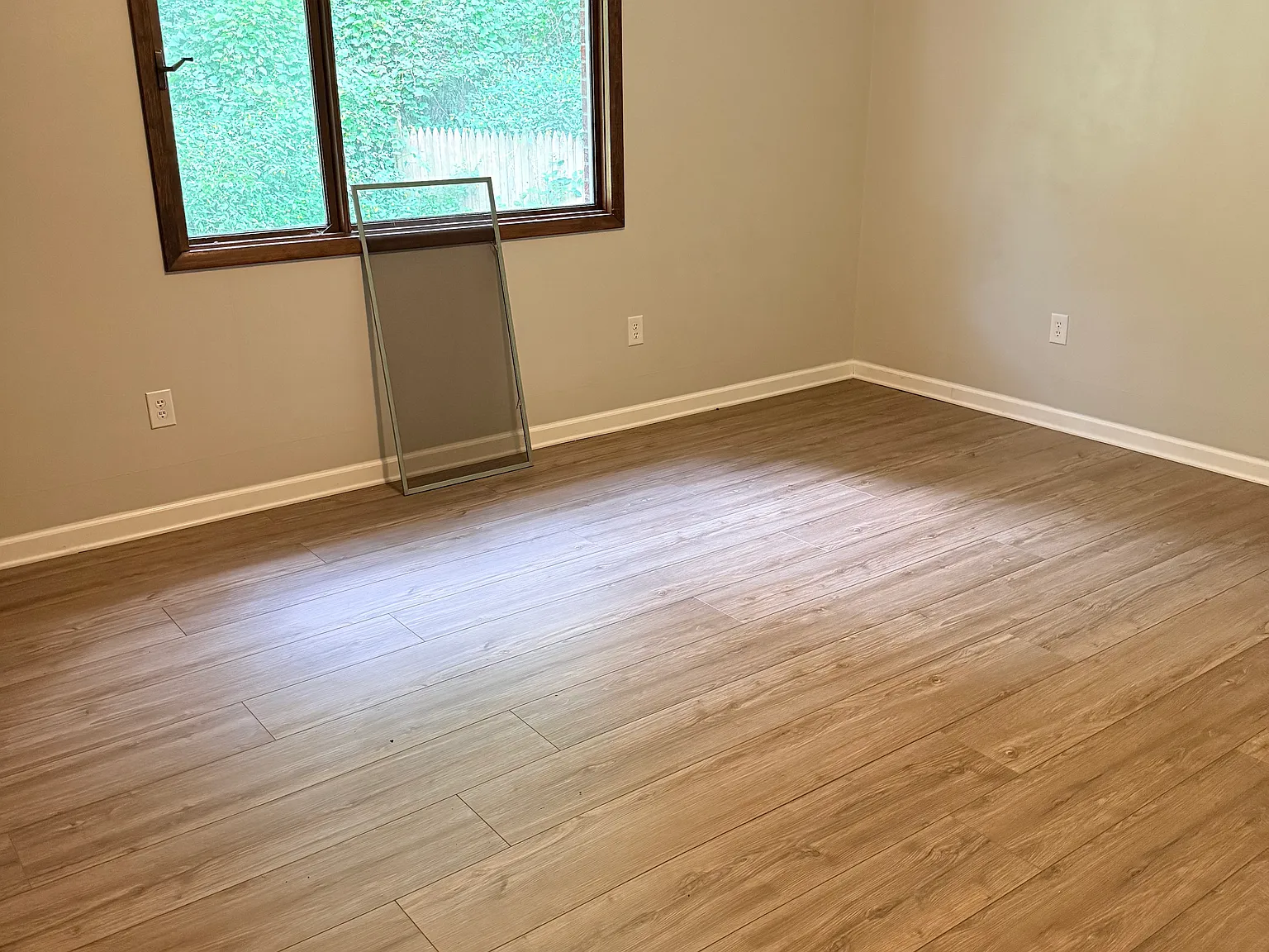 3 bed, 1500 sqft, $1,800 — Photo 3