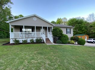 4791 Ridgeview Ave NW, Cleveland, TN 37312