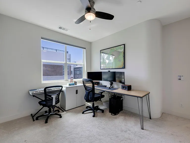987 E Mason Ln #130 — Photo 37