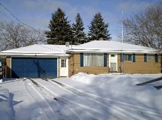 780 Waldon Rd, Orion, MI 48359