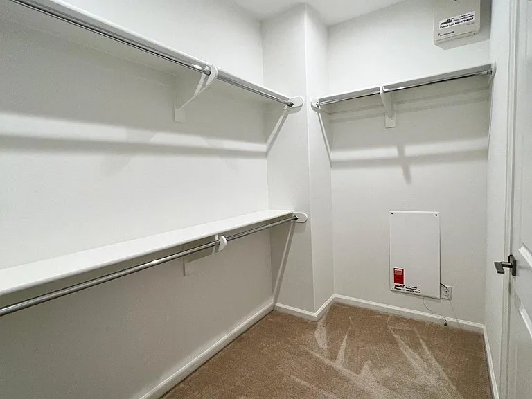 71 Decker — Photo 13