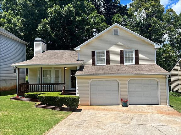 3rd image of 1785 McDowell Ct