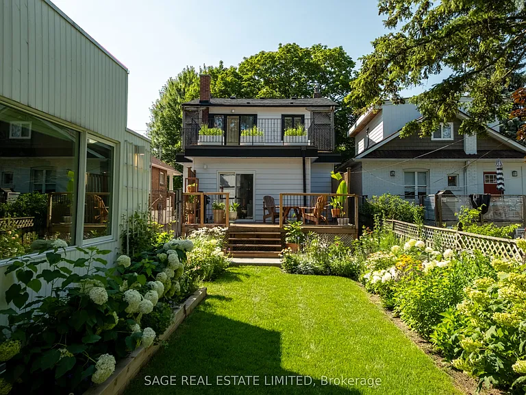 162 John St — Photo 34