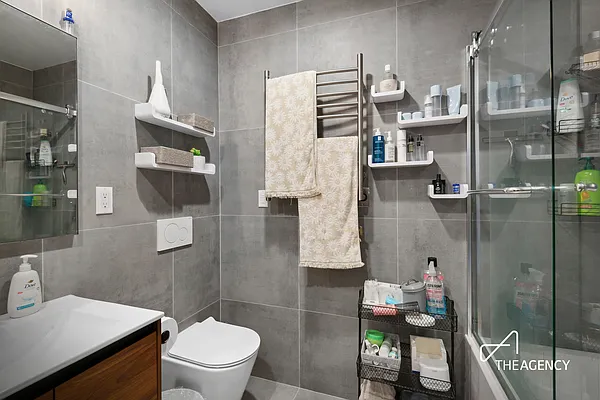 Rented by The Agency | media 8