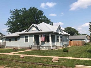 921 1st St, Scotland, SD 57059