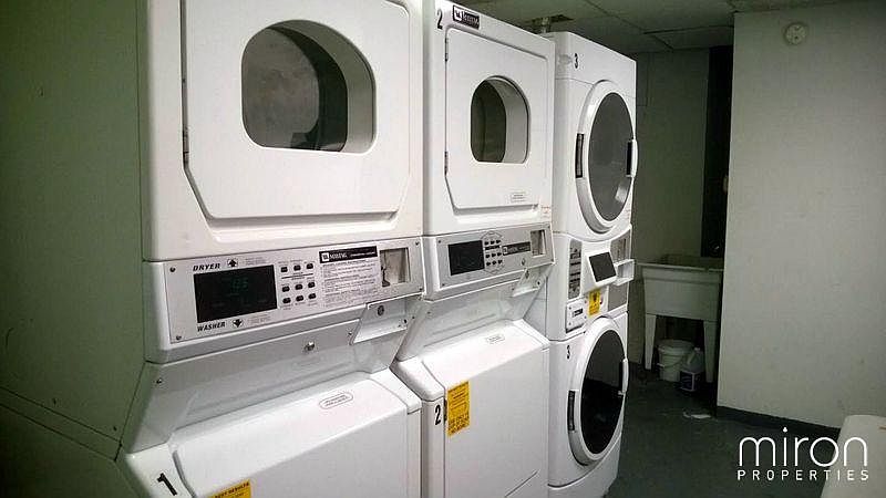 1st image of 6015 Woodside Ave APT 4F
