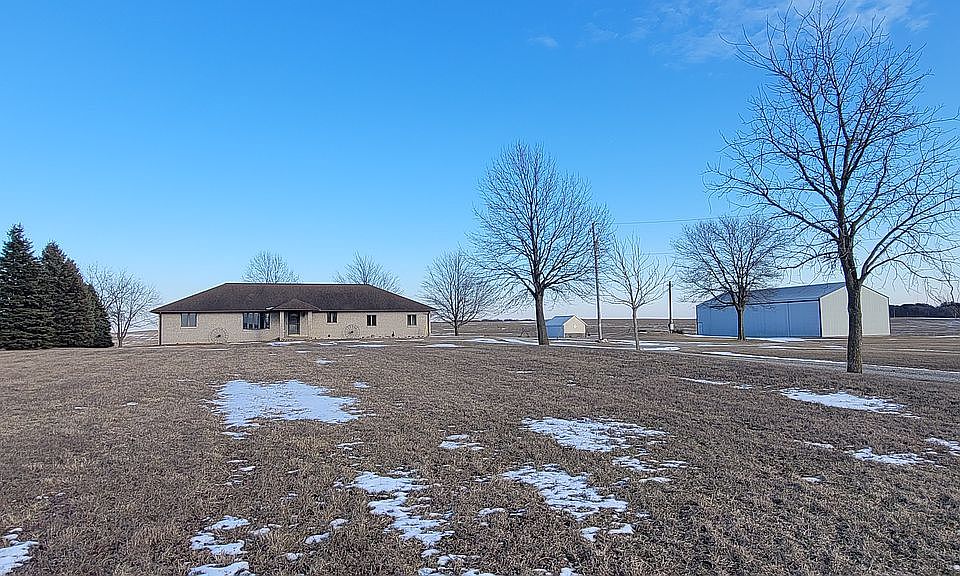 3.73 Acres Brick Country Hom