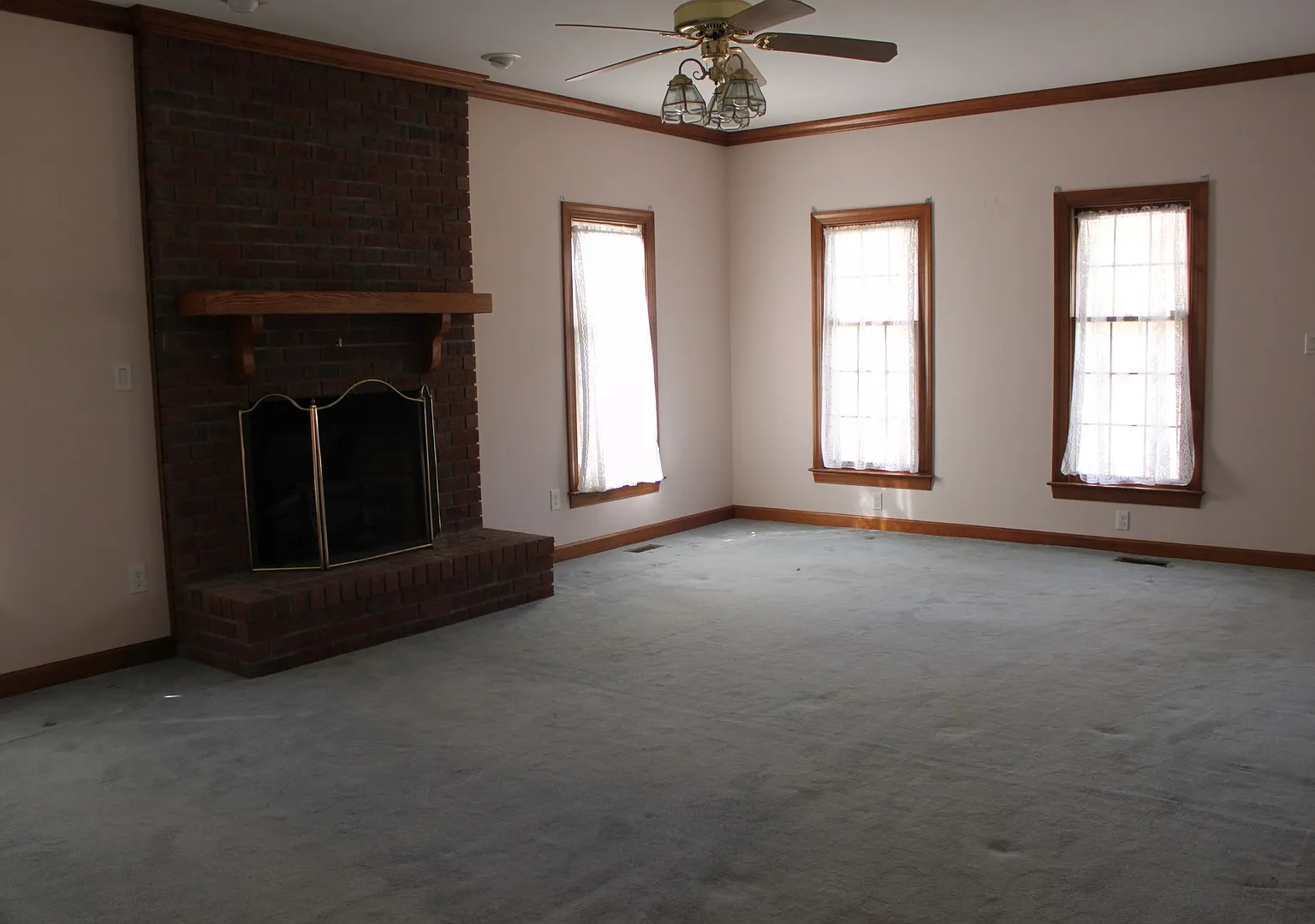 Beautiful 3BR/2.5BA Home in Trent Woods — Photo 4