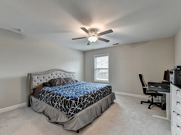 6035 Ashborough Park — Photo 28