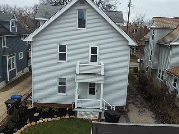 3rd image of 1447 Westwood Ave