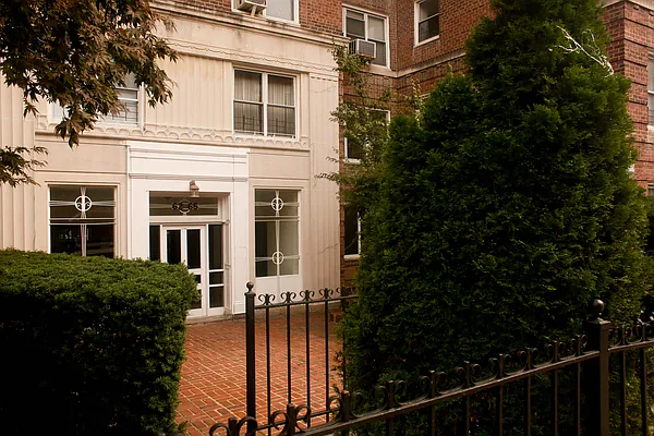 Rented by Cyclone Realty | media 21