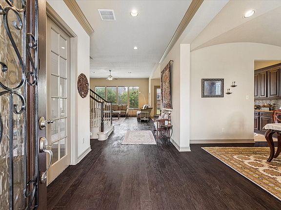 2nd image of 18915 S Bee Cave Springs Cir