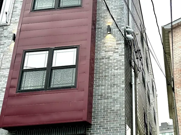 40 Vroom Street image 22 of 22