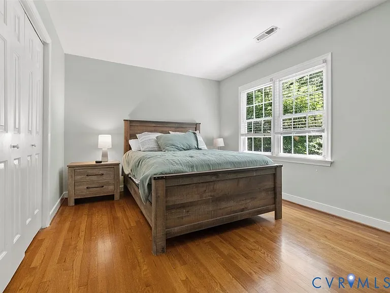 9611 Woodstream Dr — Photo 15