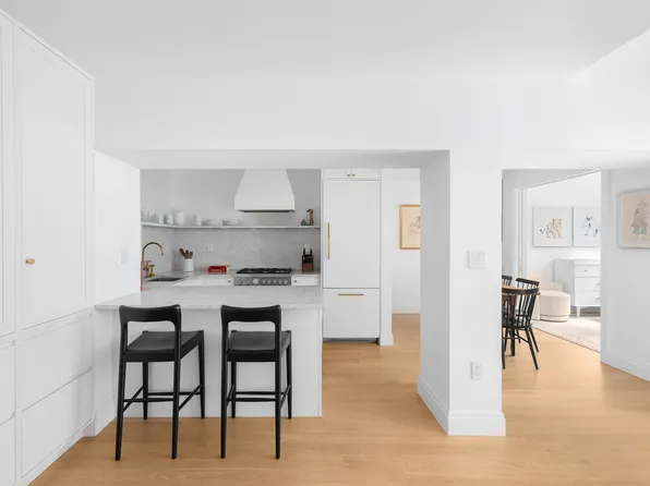 77 Bleecker Street image 3 of 12