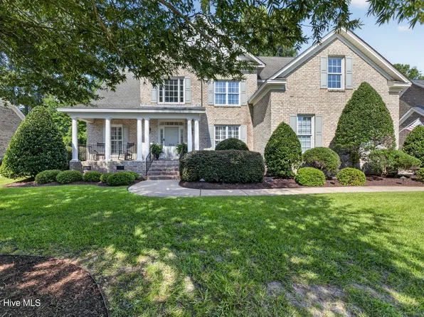 932 Chesapeake Place, Greenville, NC 27858