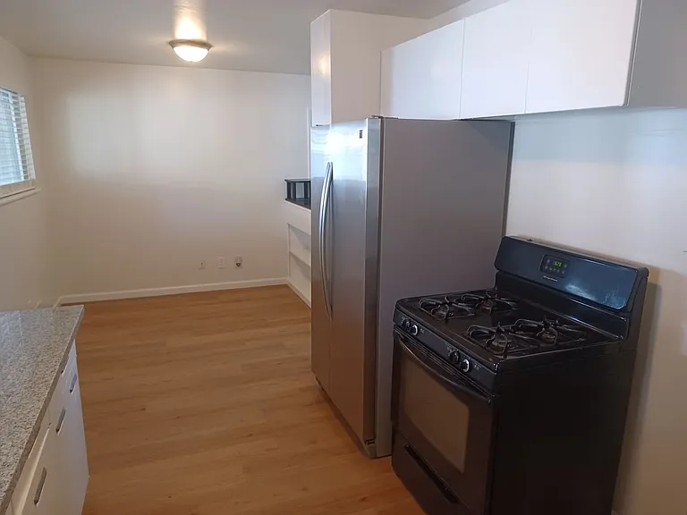 934 W 1225 N — Photo 14