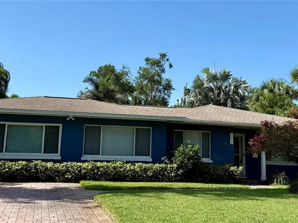 7212 Burlington Ave N, Saint Petersburg, FL 33710